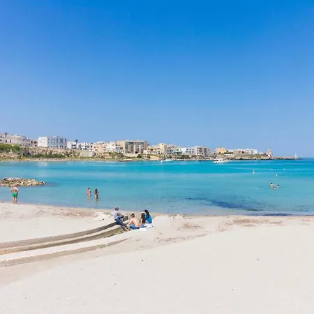 Casa Manuela In Centro Con 8 Posti Otranto