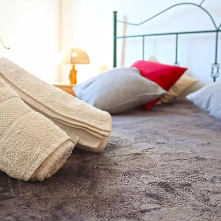Appartement Casa Manuela In Centro Con 8 Posti